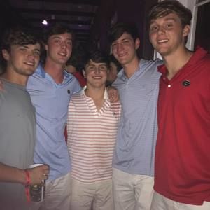 Meet your Posher, Robert